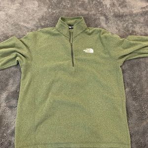 North face pullover